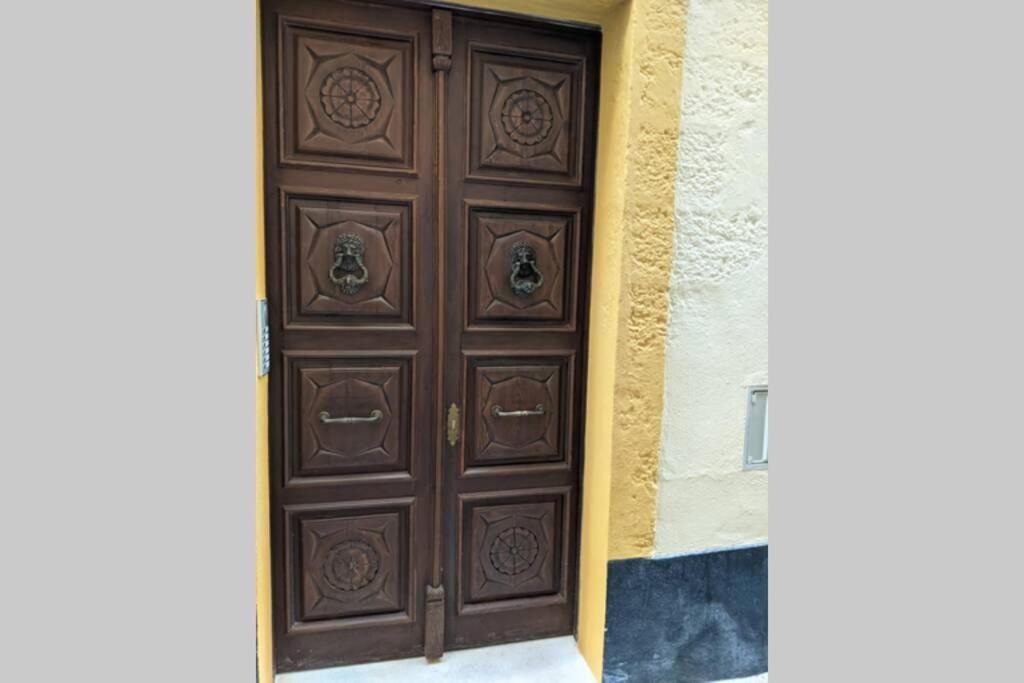 Lindo Apartamento En El Centro Historico De Cádiz Exterior foto